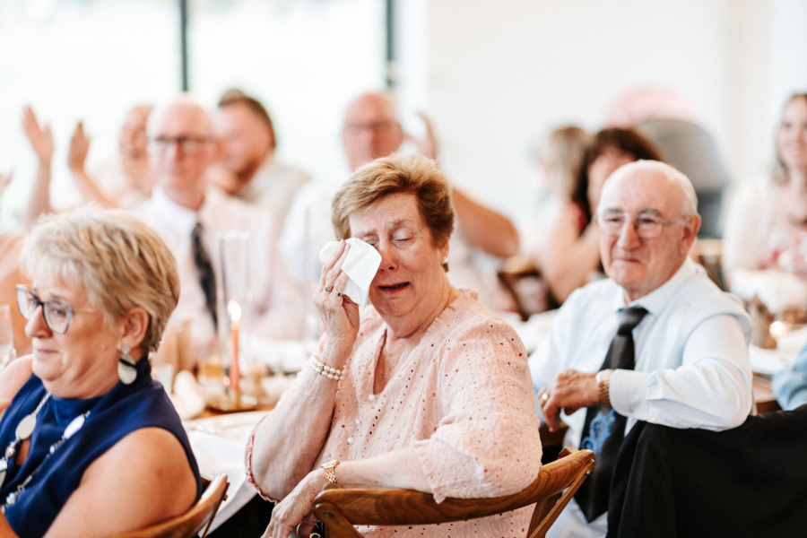 kangaroo-valley-bush-retreat-wedding-photographer-elise-andrew-1037