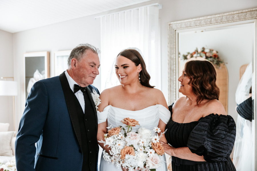 kangaroo-valley-bush-retreat-wedding-photographer-elise-andrew-206