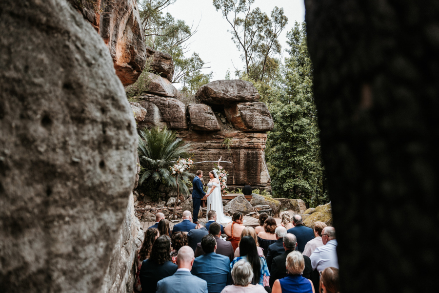 kangaroo-valley-bush-retreat-wedding-photographer-elise-andrew-381
